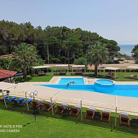 Glyfa Beach Hotel Vartholomio Exterior foto